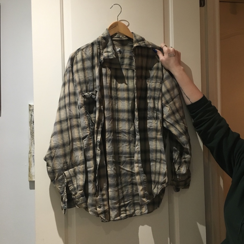 VINTAGE CALVIN KLEIN OVERSIZED BUTTON DOWN M